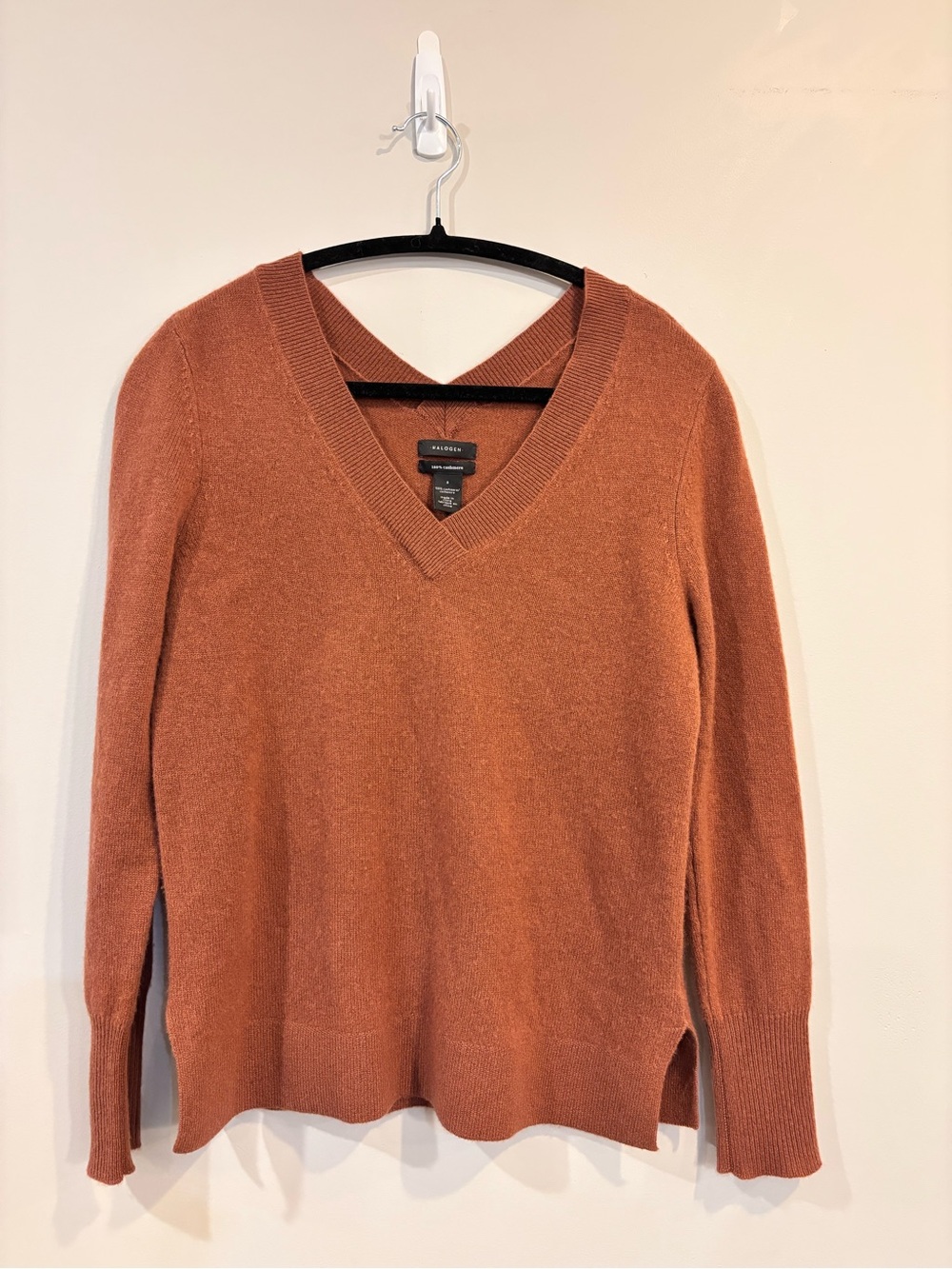 Like New Halogen 100% Cashmere Sweater